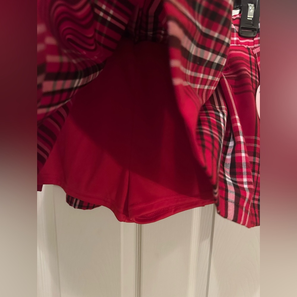 Red plaid skort NWT - Picture 4 of 5